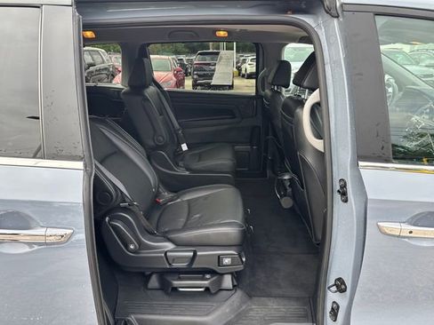 Used 2024 Honda Odyssey Touring image 11