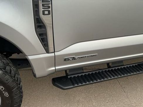 Used 2024 Ford F250 XL image 4