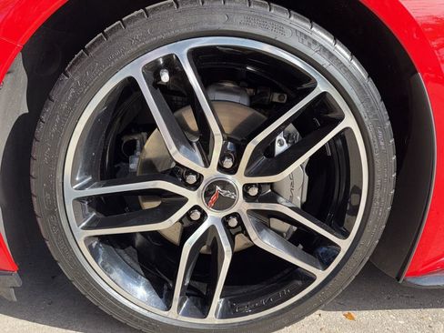 Used 2017 Chevrolet Corvette Stingray Coupe w/ 1LT image 34