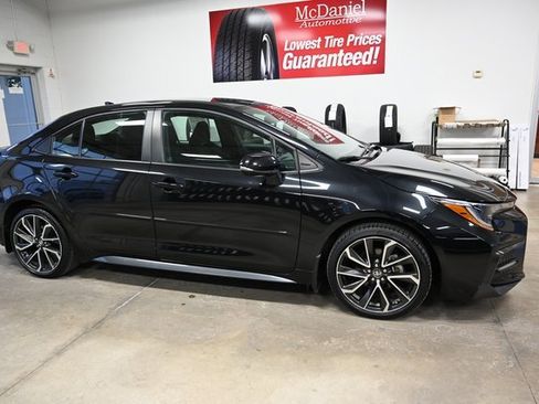 Used 2022 Toyota Corolla SE image 4