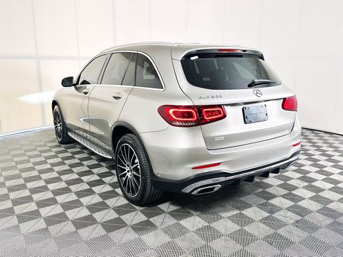 Used 2020 Mercedes-Benz GLC 300 image 5