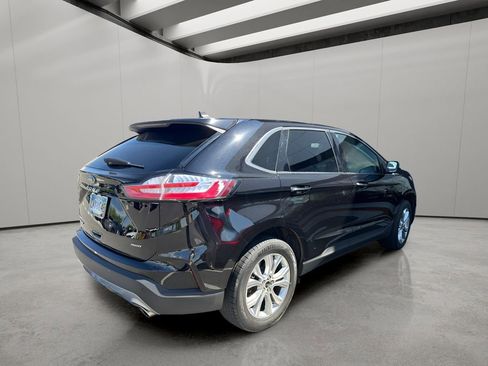 Used 2024 Ford Edge Titanium AWD/4WD image 4