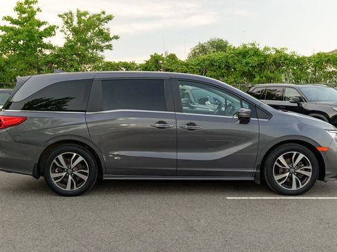 Used 2023 Honda Odyssey Touring image 8