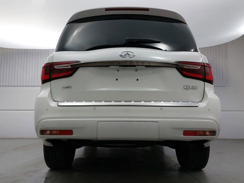 Used 2023 INFINITI QX80 Premium Select w/ Cargo Package image 6