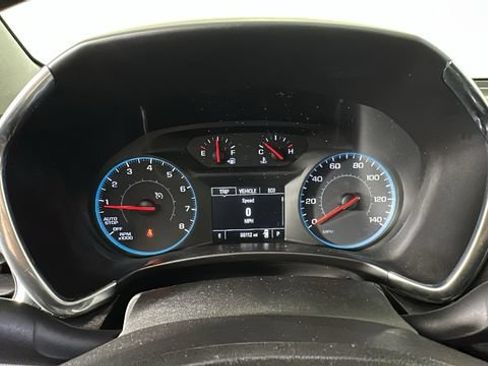 Used 2018 Chevrolet Equinox LT AWD/4WD image 17