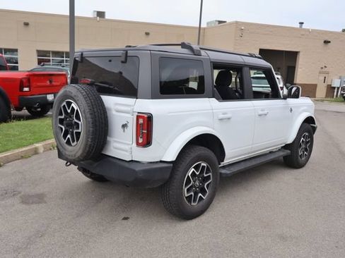 Used 2022 Ford Bronco Outer Banks AWD/4WD image 6