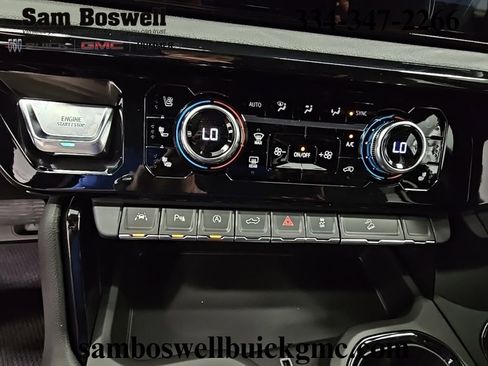 New 2026 GMC Sierra 1500 AT4 w/ AT4 Premium Package AWD/4WD image 18