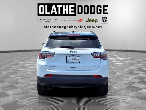 Used 2025 Jeep Compass Limited AWD/4WD image 27