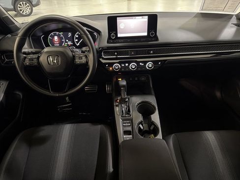 Used 2025 Honda Civic Sport image 25