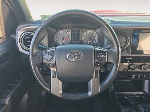 Certified 2019 Toyota Tacoma TRD Sport image 12