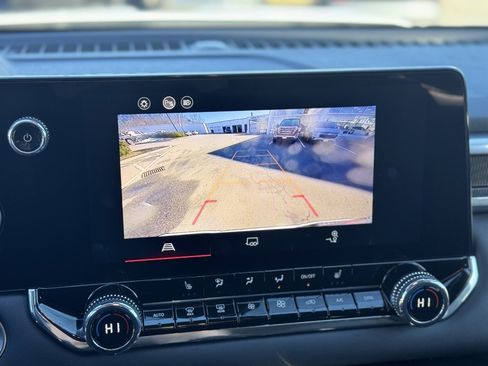 Used 2025 GMC Canyon Elevation w/ Convenience Package image 19