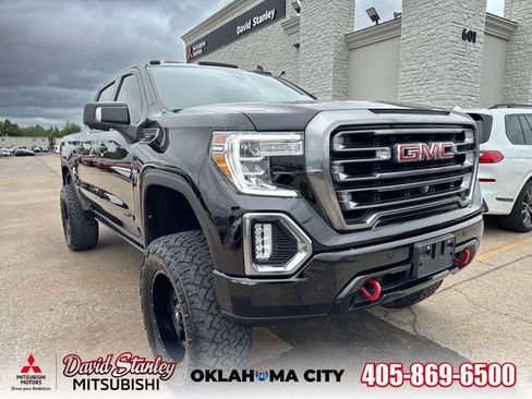 Used 2021 GMC Sierra 1500 AT4 w/ AT4 Value Package AWD/4WD image 1