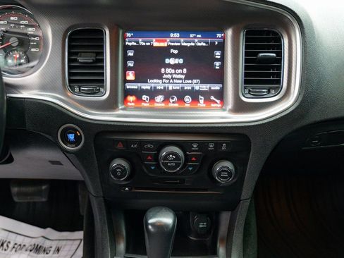 Used 2013 Dodge Charger R/T image 44