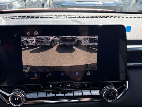 New 2025 GMC Canyon Elevation w/ Convenience Package image 10