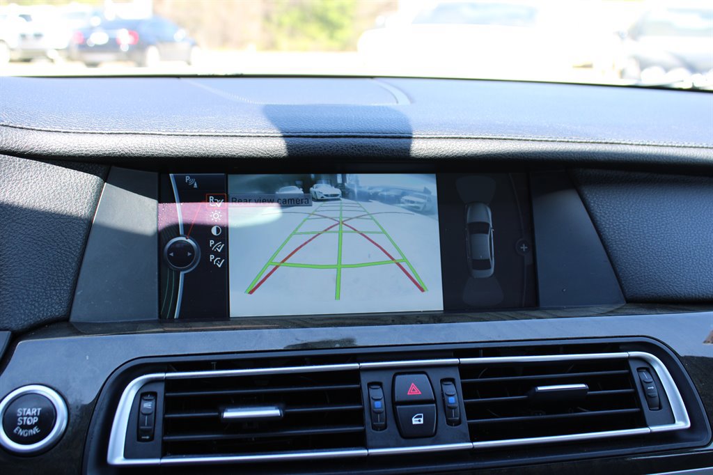 Used 2012 BMW 750Li RWD image 26