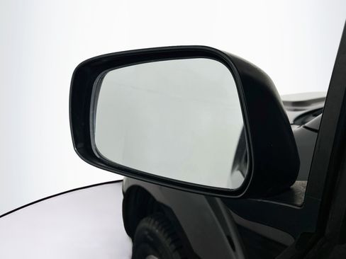 Used 2016 Nissan Frontier S RWD image 16