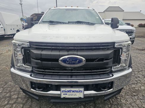 Used 2019 Ford F550 4x4 Regular Cab Super Duty image 8