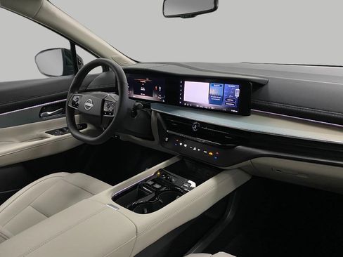 Used 2025 Nissan Murano SL image 19