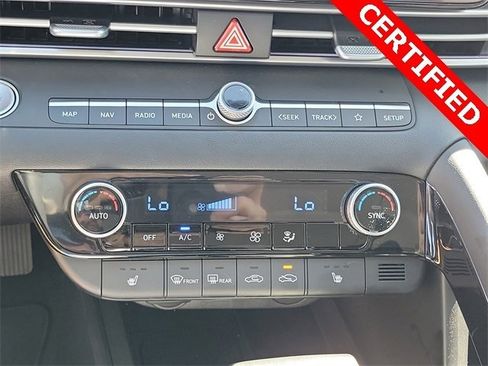Certified 2025 Hyundai Elantra SEL image 10