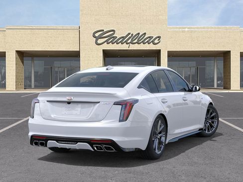 New 2026 Cadillac CT5 V image 4