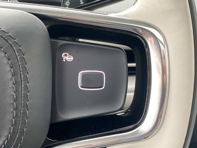 New 2026 Lincoln Navigator Reserve AWD/4WD image 17