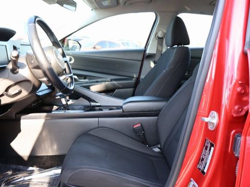Used 2021 Hyundai Elantra SEL w/ Convenience Package image 23