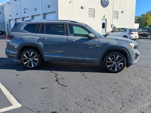 New 2026 Volkswagen Atlas SEL Premium R-Line AWD/4WD image 4