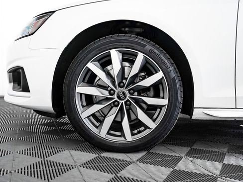 Used 2022 Audi A4 2.0T Premium w/ 18" Wheel Package image 6