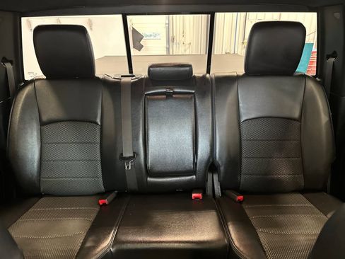 Used 2018 RAM 1500 Sport w/ Hydro Blue Sport Package AWD/4WD image 25