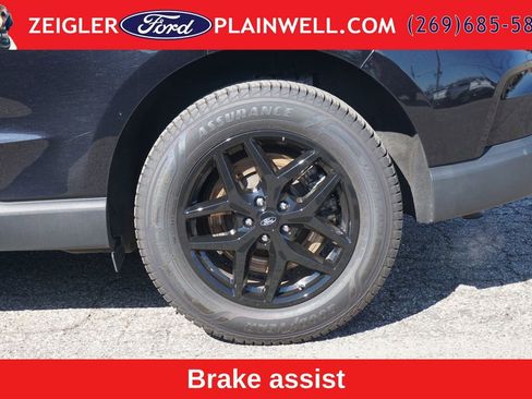 Used 2023 Ford Edge SEL AWD/4WD image 9