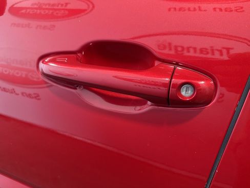 Used 2016 Toyota Tacoma SR image 16