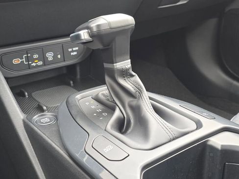 Used 2025 Kia K4 EX FWD image 38