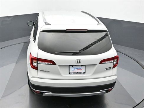 Used 2022 Honda Pilot Touring image 16