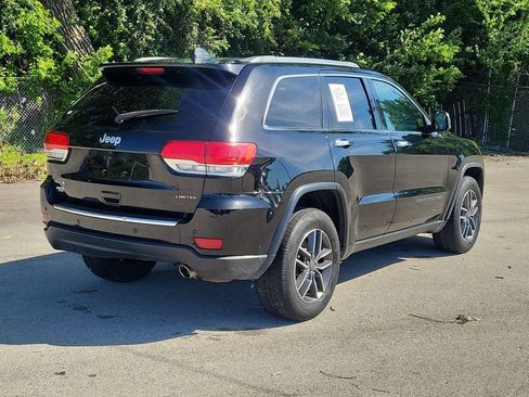 Used 2019 Jeep Grand Cherokee Limited AWD/4WD image 4