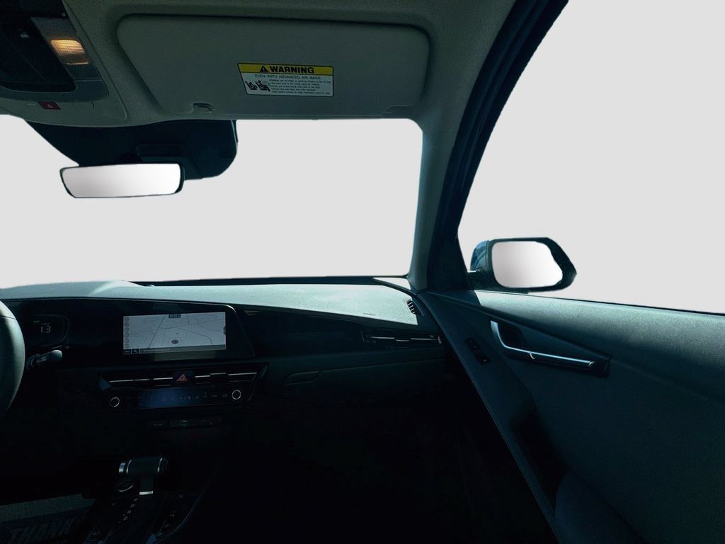 Certified 2025 Kia Niro EX FWD image 26