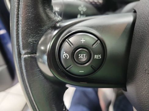 Used 2015 MINI Cooper S image 37