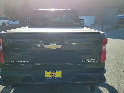 Used 2024 Chevrolet Silverado 2500 High Country w/ High Country Premium Package image 8