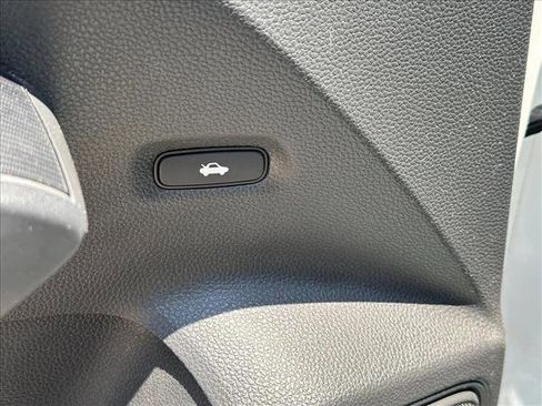 Used 2023 Honda Civic Touring image 20