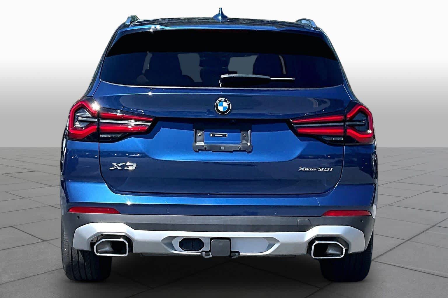 Used 2024 BMW X3 xDrive30i AWD/4WD image 5