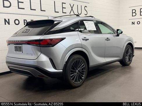 Used 2025 Lexus RX 350h w/ Convenience Package AWD/4WD image 4