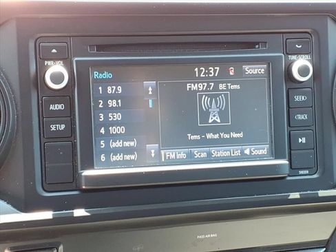 Certified 2019 Toyota Tacoma SR w/ SR Convenience Package AWD/4WD image 21