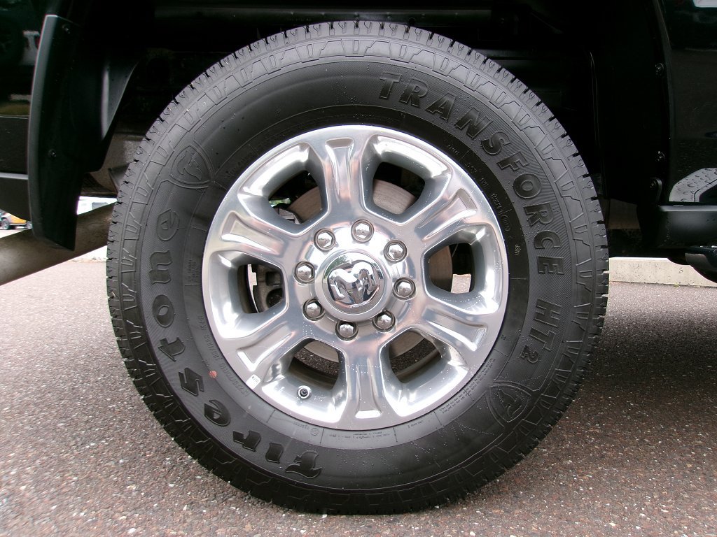 Certified 2025 RAM 2500 Big Horn AWD/4WD image 15