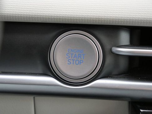 Used 2025 Hyundai Tucson SEL FWD image 43