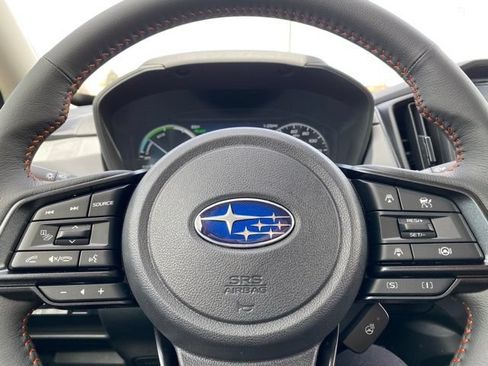 New 2026 Subaru Crosstrek 2.5i Limited w/ Crosstrek Mirror Package AWD/4WD image 15
