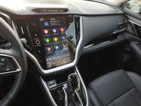 Certified 2025 Subaru Outback Limited image 23