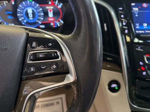 Used 2020 Cadillac Escalade ESV Luxury image 23
