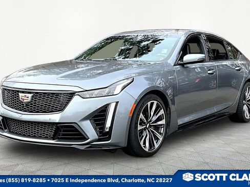 Used 2022 Cadillac CT5 V Blackwing image 3