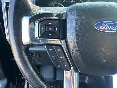 Used 2018 Ford F150 XLT w/ Equipment Group 302A Luxury AWD/4WD image 11
