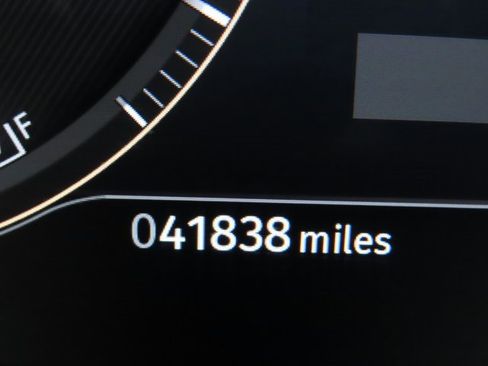 Used 2024 Jaguar F-PACE R-Dynamic S image 25