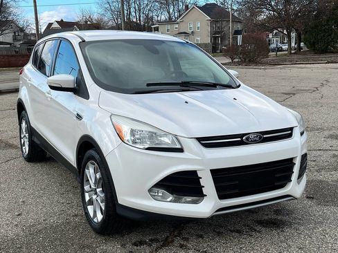 Used 2013 Ford Escape Titanium w/ Class II Trailer Tow Pkg image 8